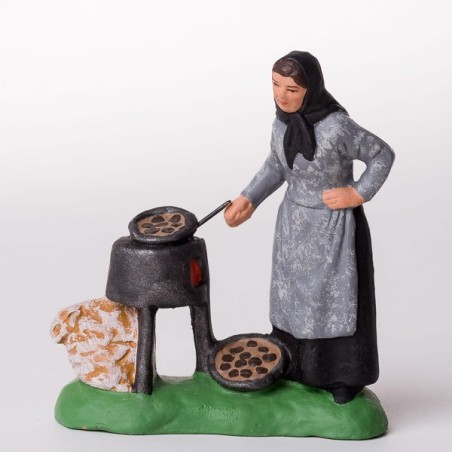 Santon la femme corse aux châtaignes